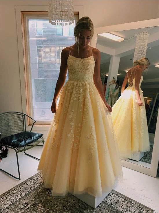 Daffodil Straps A-Line Tulle Long Prom Dresses With Appliques Pleated Tulle Dress