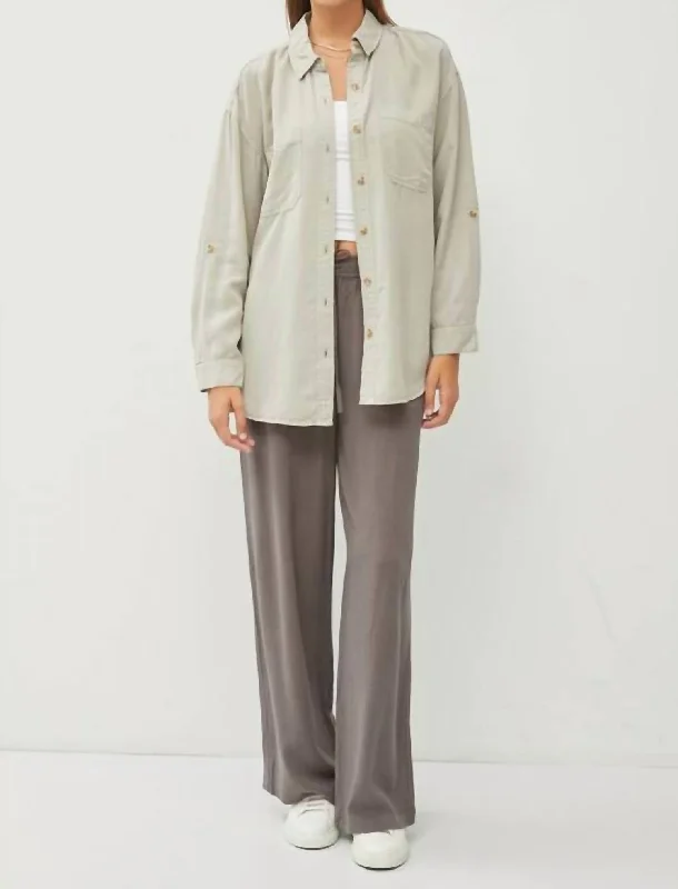 The Oversized Tencel Shirt In Sage