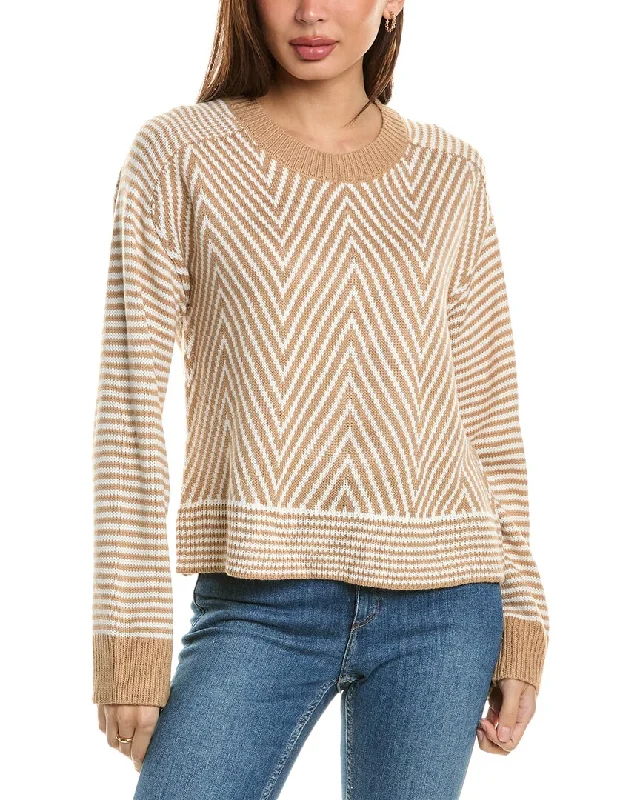 Bobeau Chevron Sweater Best sweaters for travel