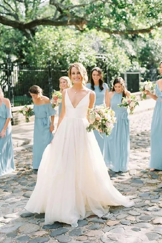 Simple V Neck Sleeveless Beach Wedding Dress Ivory Chiffon Beach Wedding Dress N2503 Open Back Dress Simple V Neck Sleeveless Beach Wedding Dress Ivory Chiffon Beach Wedding Dress N2503 Open Back Dress