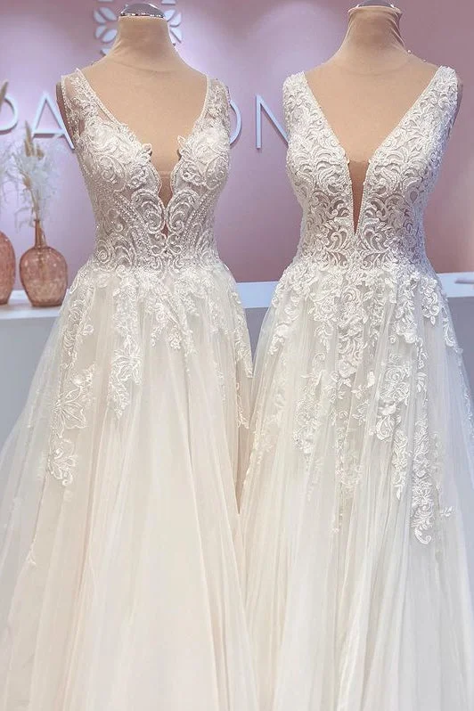 Wide Straps Open Back A-Line Wedding Dress With Lace Appliques Tulle Train Lace V-neck Dress Wide Straps Open Back A-Line Wedding Dress With Lace Appliques Tulle Train Lace V-neck Dress