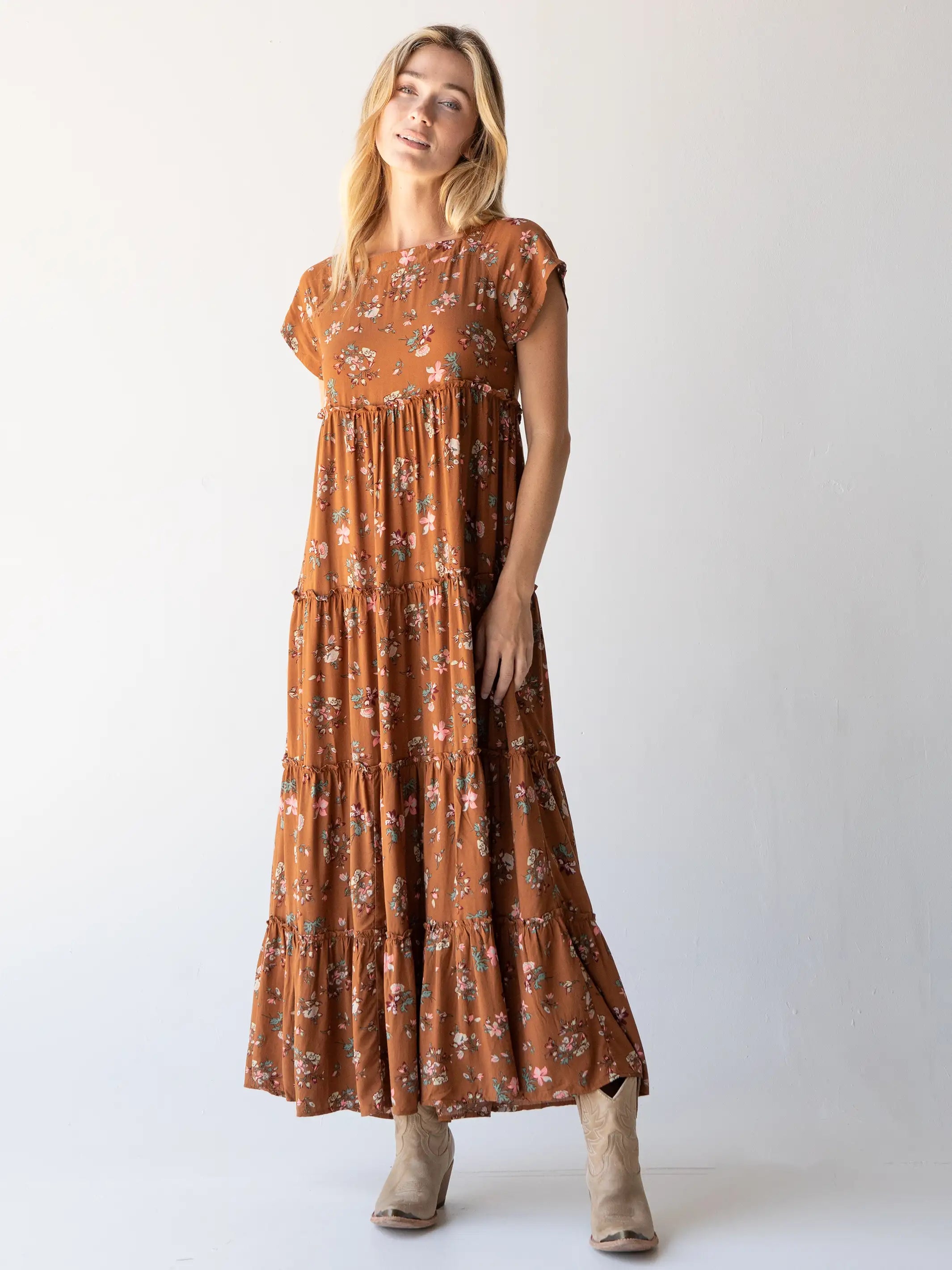 Berkley Maxi Dress - Brown Bouquets Casual Maxi Outfit